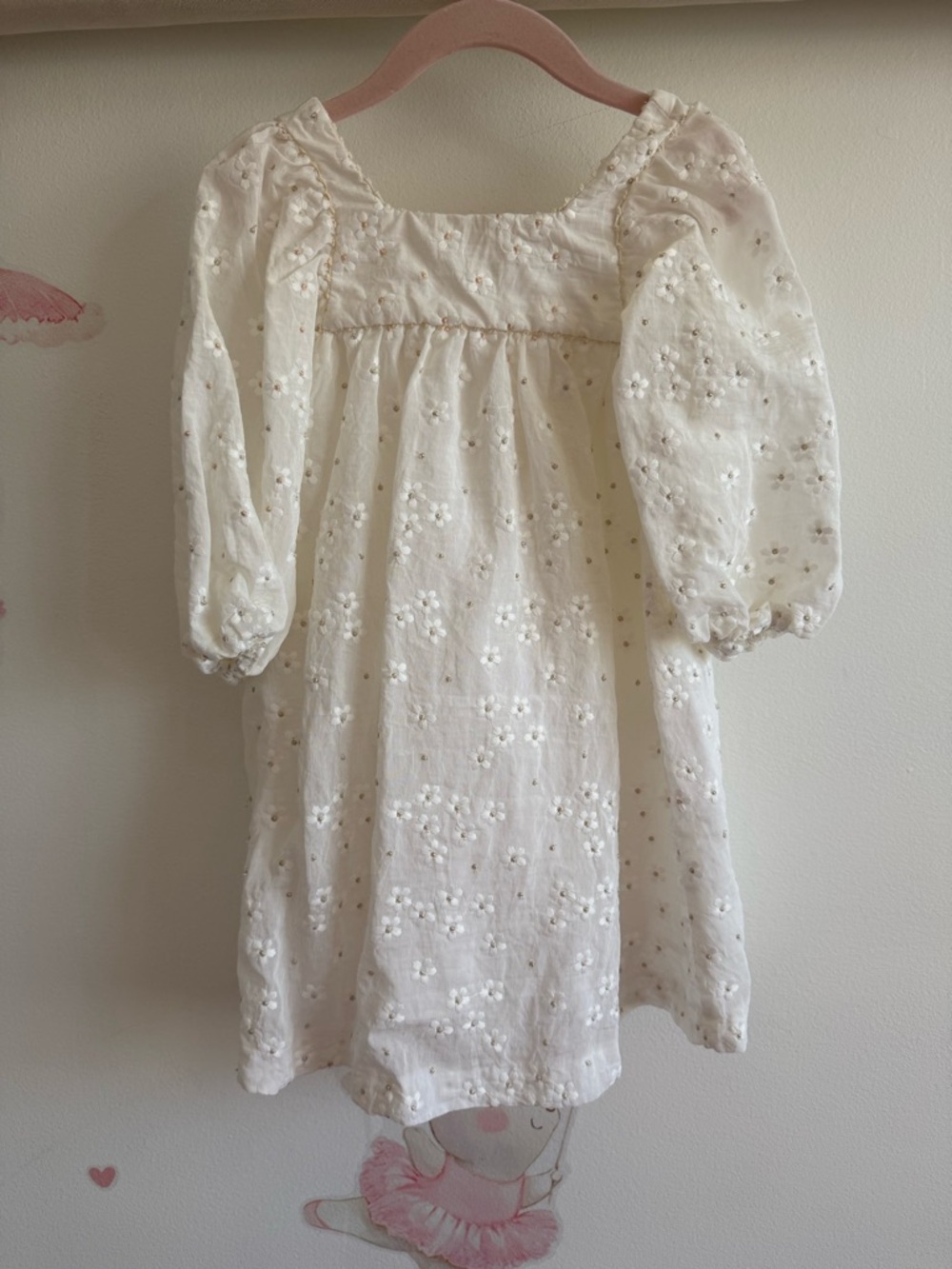 Zara White Eyelet Puff-Sleeve Dress